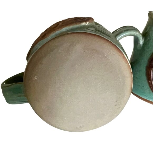 Set Of 4 Handcrafted Studio Art Pottery Mugs Celtic Design Green 10 oz - Picture 6 of 7